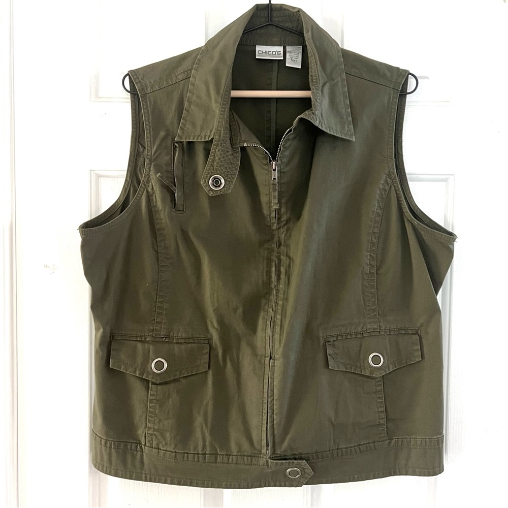 Chicos Olive Green Full Zipper Cargo Vest
